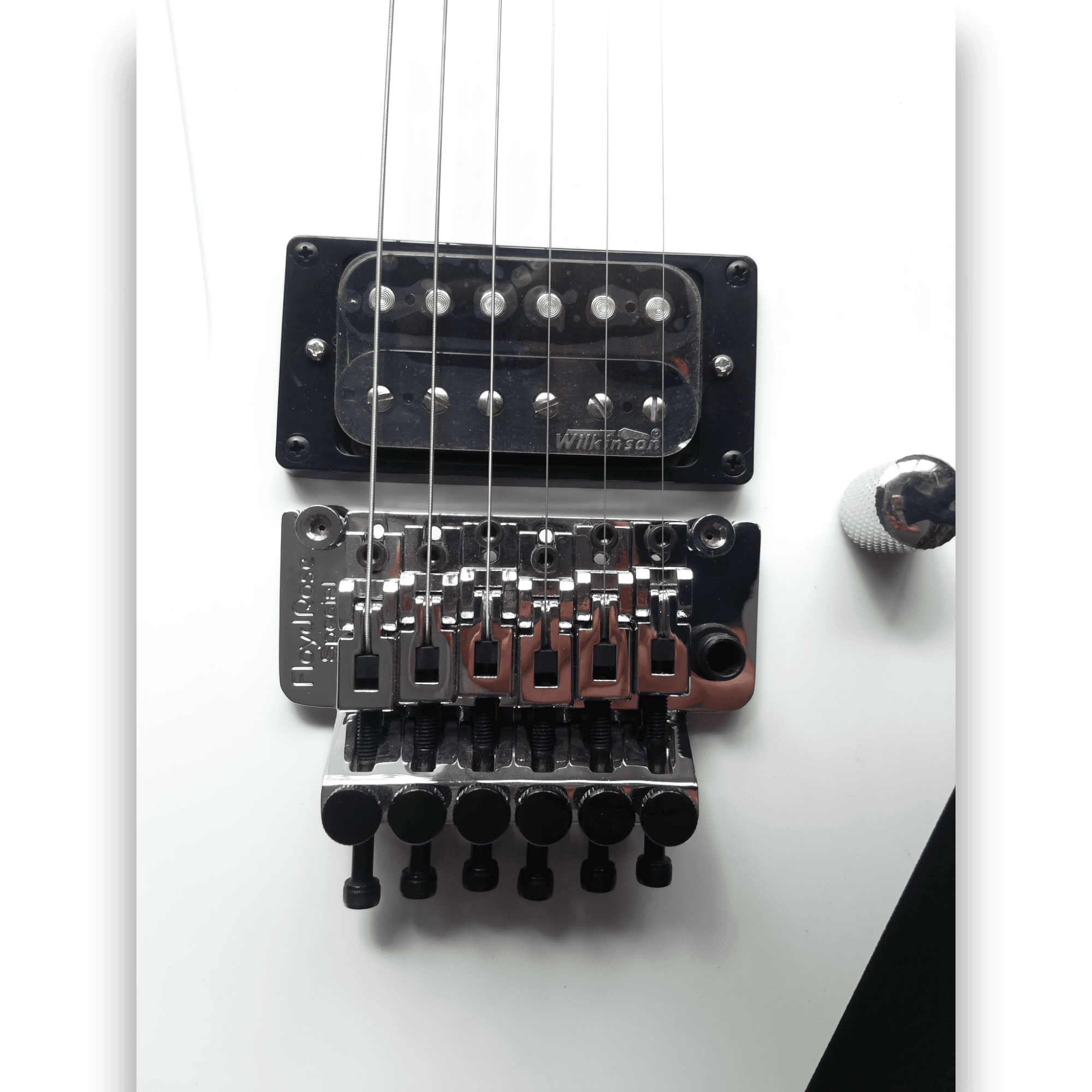 Custom Made Matthias Jabs Style with Tremolo White 6 Strings Electric Guitar - Image 3